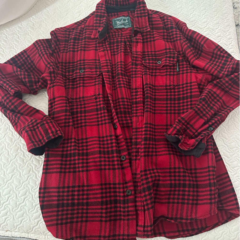 Woolrich Men's Red and Black Plaid Flannel Button Down Shirt